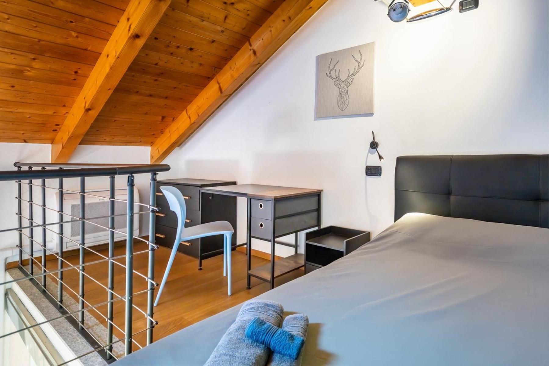 Strepitoso Loft Con Vista Duomo Apartman Alba Kültér fotó